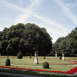 800239 Gezicht op de Romeinse tuin bij het Kasteel De Haar (Kasteellaan 1) te Haarzuilens (gemeente Vleuten-De ...